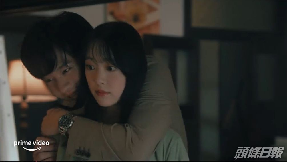 田中圭背妻偷食。